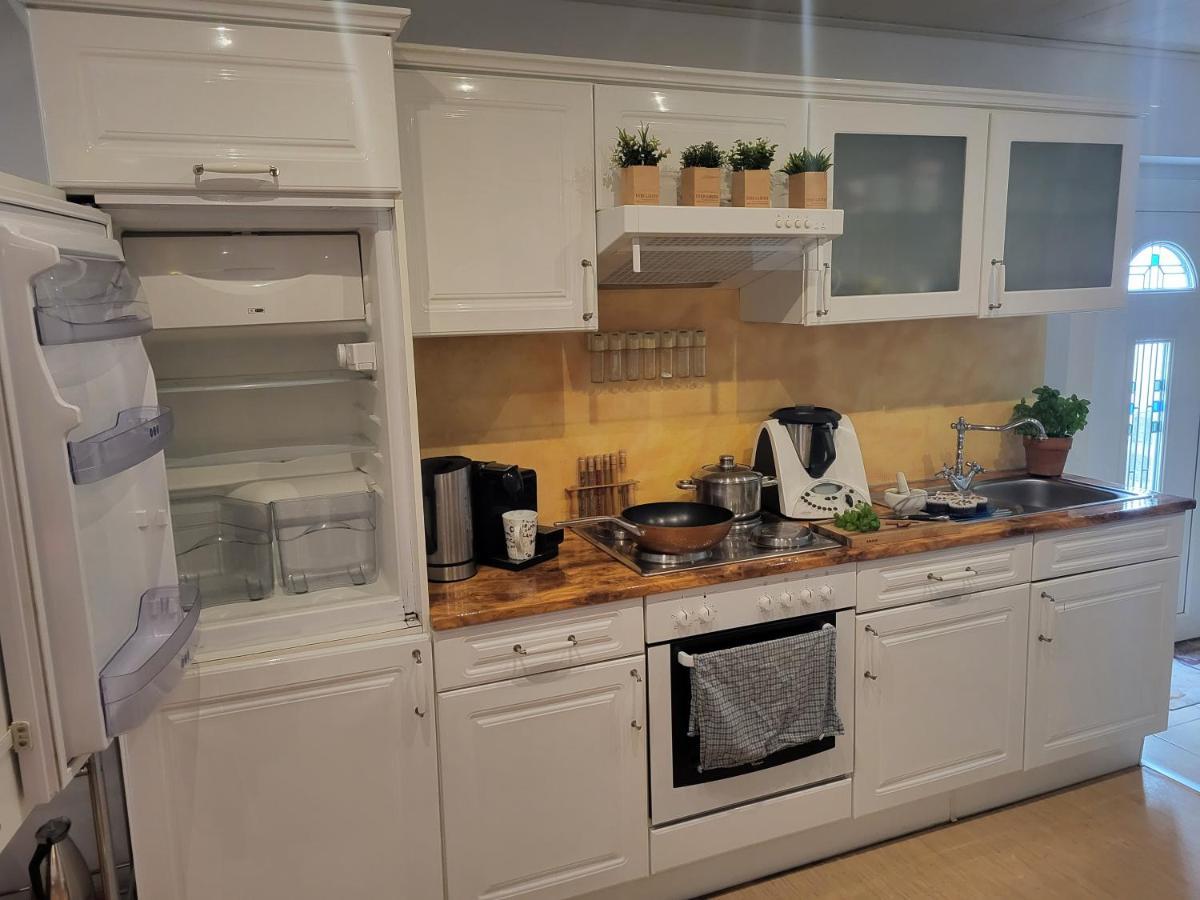 Ferienwohnung Fuer 4 Personen Mit Schnellem Wlan, Glasfaser, Tv Paket Beilstein  Exteriör bild