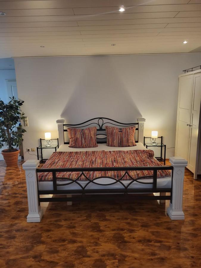 Ferienwohnung Fuer 4 Personen Mit Schnellem Wlan, Glasfaser, Tv Paket Beilstein  Exteriör bild